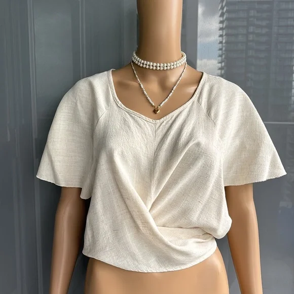 Adjustable Wrap Linen Top - Picture 3 of 12